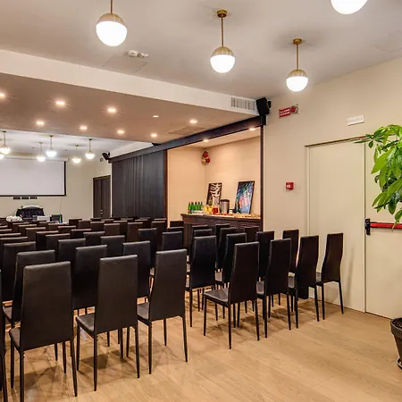 Hotel Prassede Palace 4*