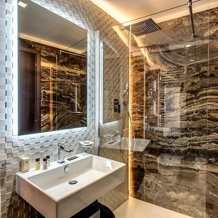 Prassede Palace Otel 4*