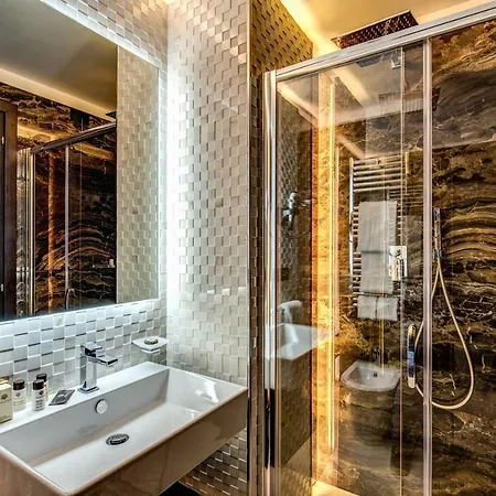 Prassede Palace 4*